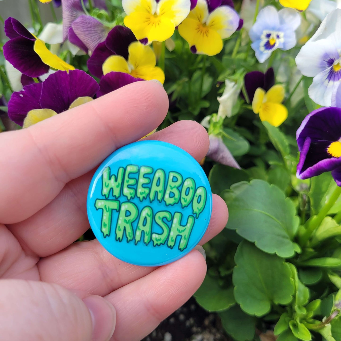 Weeaboo Trash Button