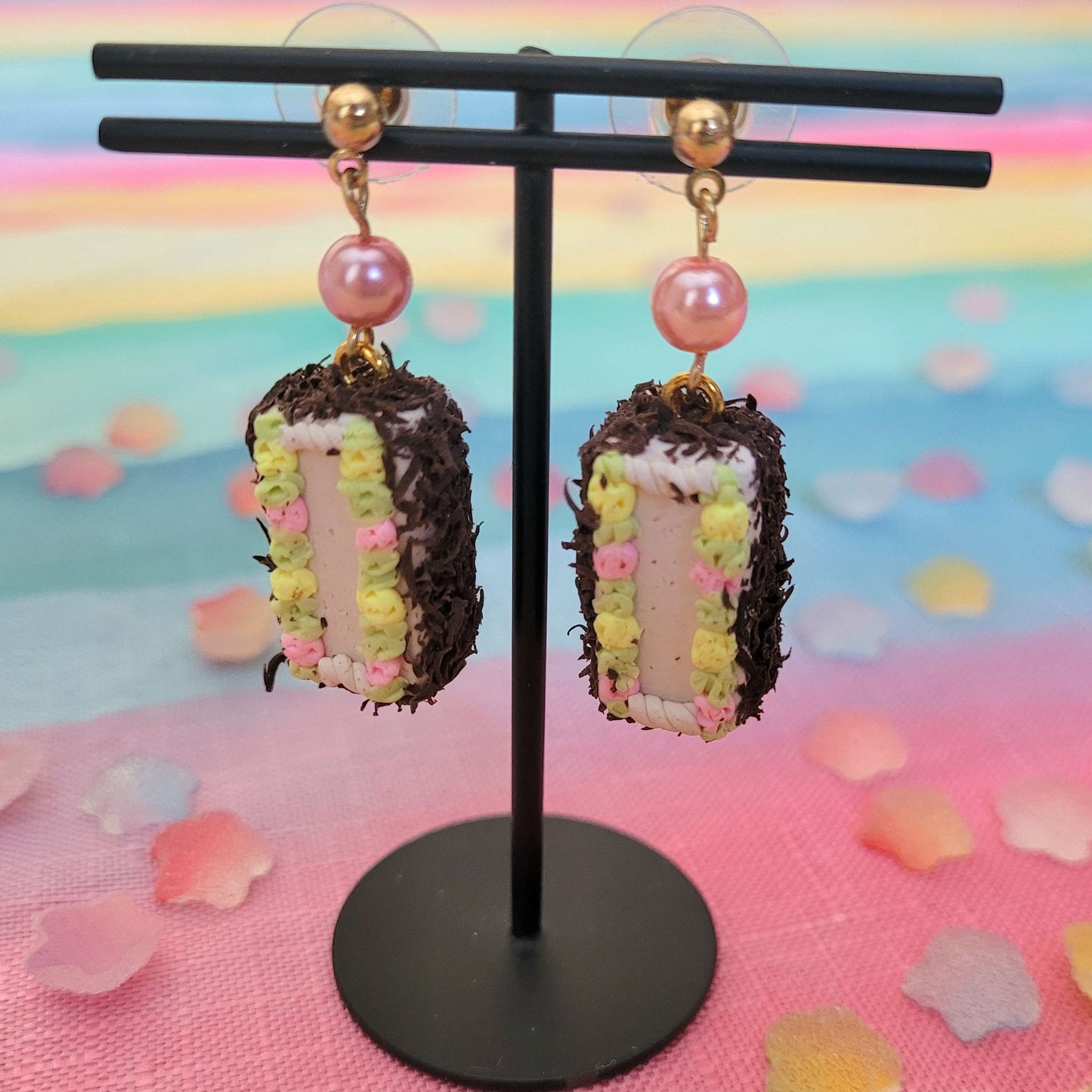 Winnipeg Cake Earrings